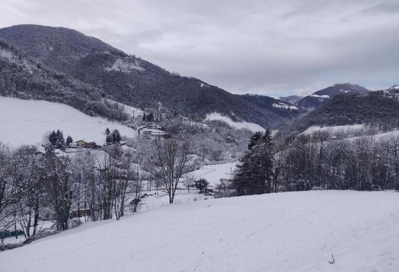 스탠다드 룸 산 전망, Agriturismo Green Valley