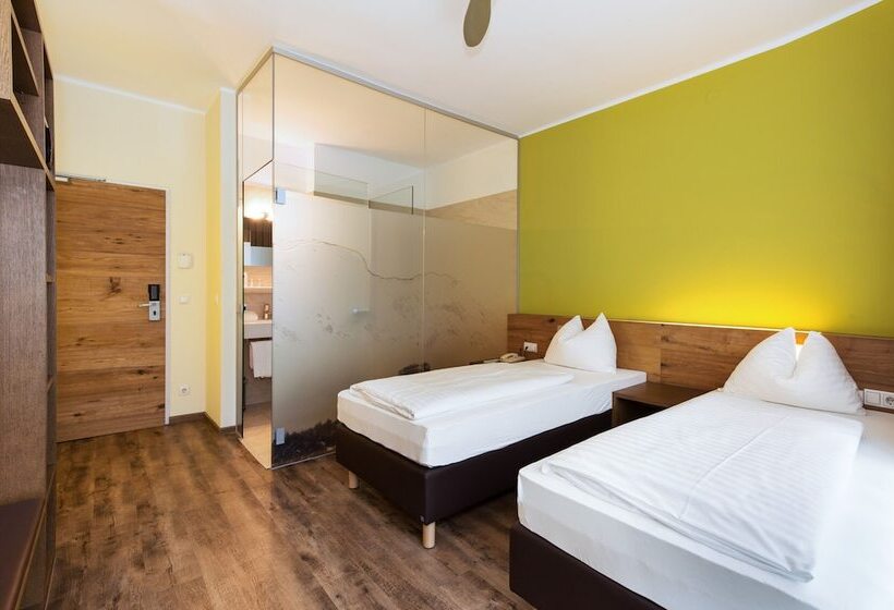 Номер Стандарт, Basic Hotel Innsbruck