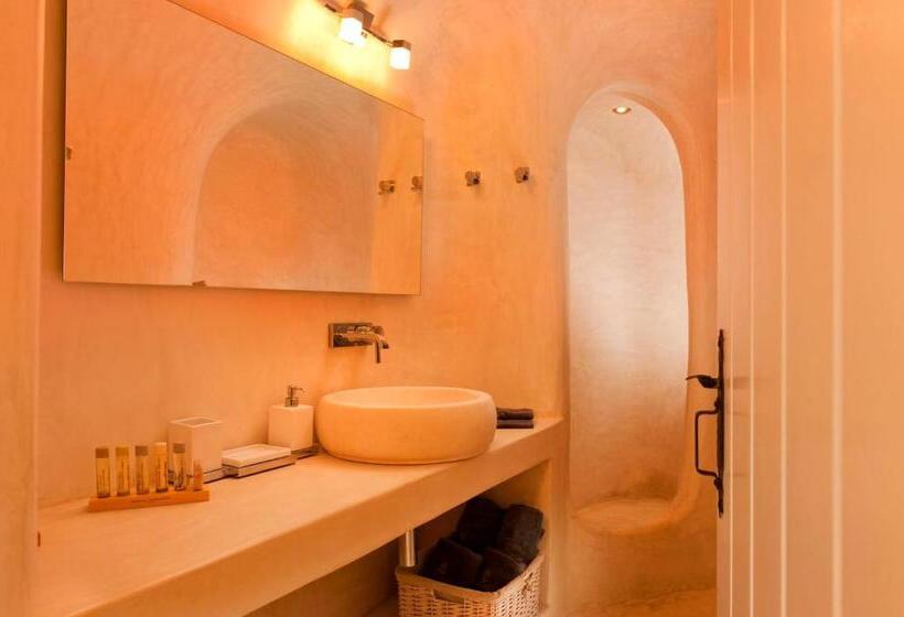 اتاق پرمیوم, Kapari Natural Resort