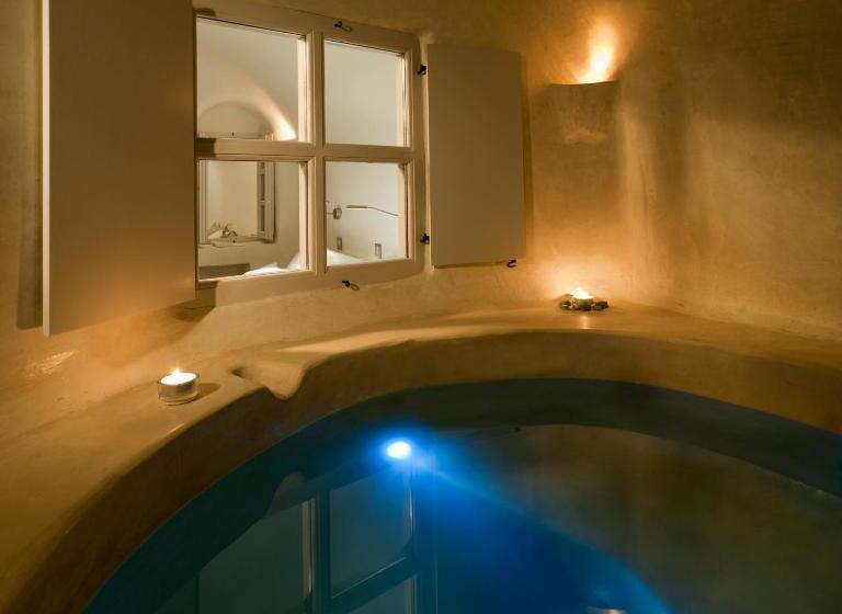 سوییت, Kapari Natural Resort
