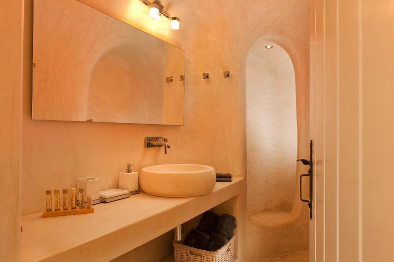 اتاق پرمیوم, Kapari Natural Resort