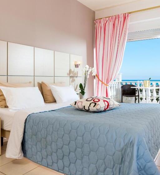 Superior-perhehuone, Matheo Villas & Suites