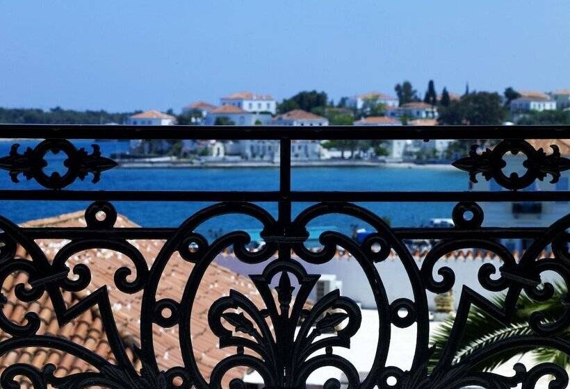 اتاق لوکس با چشم‌انداز دریا, Poseidonion Grand
