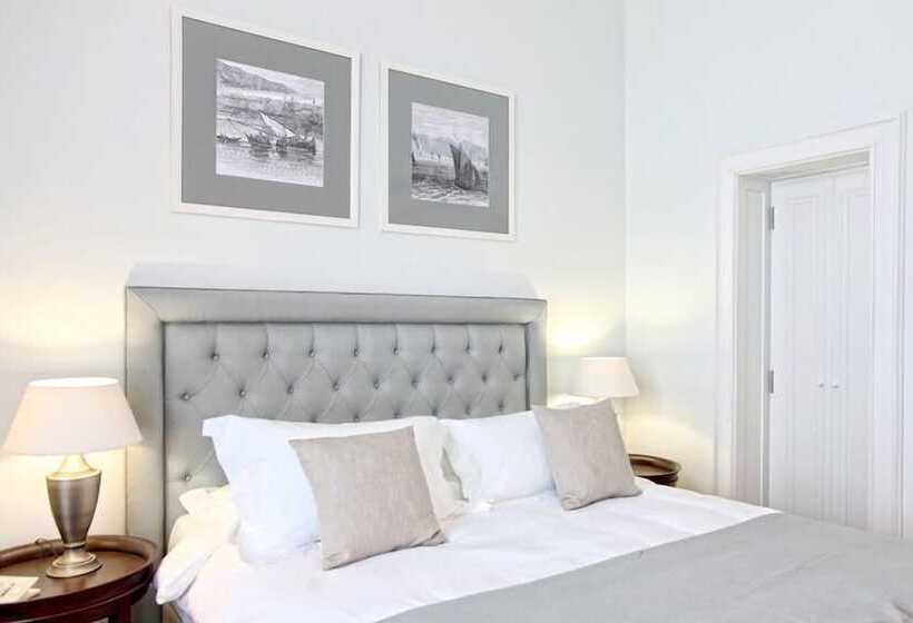 اتاق لوکس با چشم‌انداز دریا, Poseidonion Grand