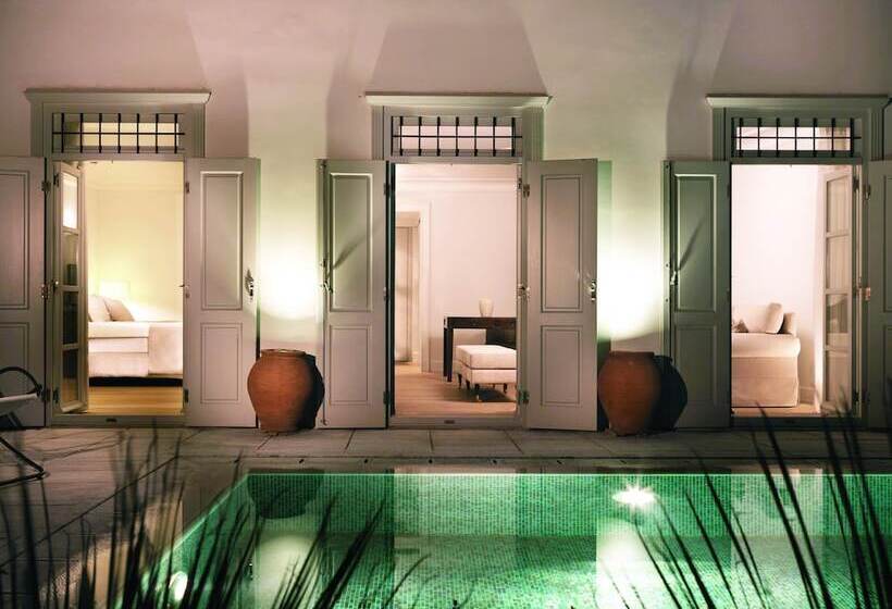 سوییت با استخر, Poseidonion Grand