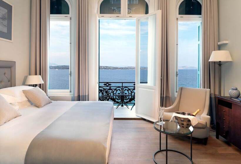 سوییت, Poseidonion Grand