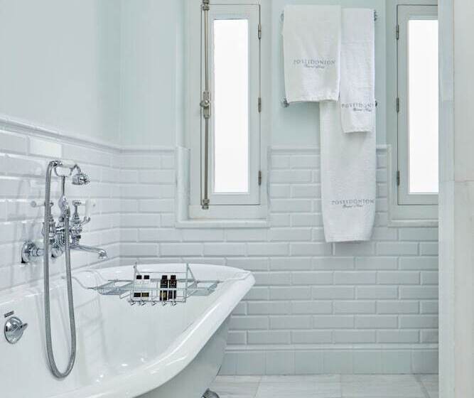 سوئیت رویال, Poseidonion Grand
