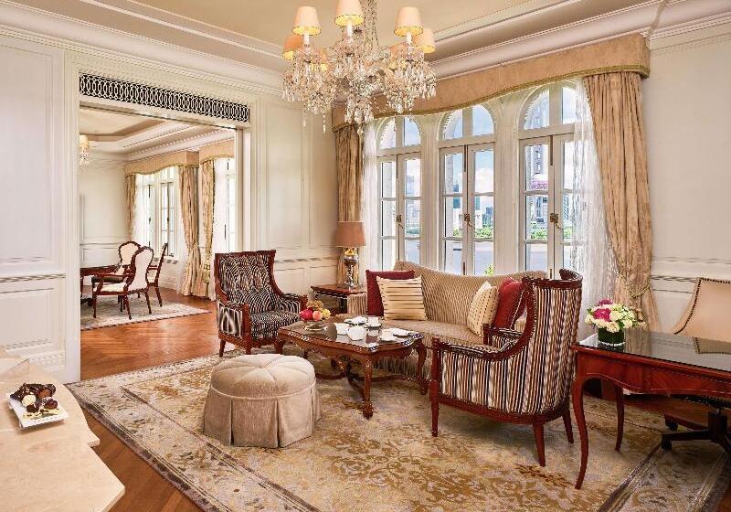 سوئیت با چشم‌انداز رودخانه, Waldorf Astoria Shanghai On The Bund