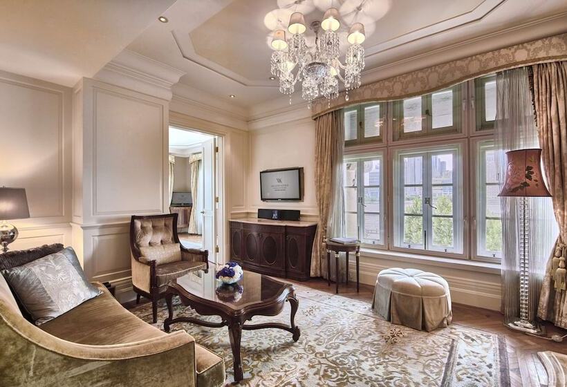 سوئیت کلاب, Waldorf Astoria Shanghai On The Bund