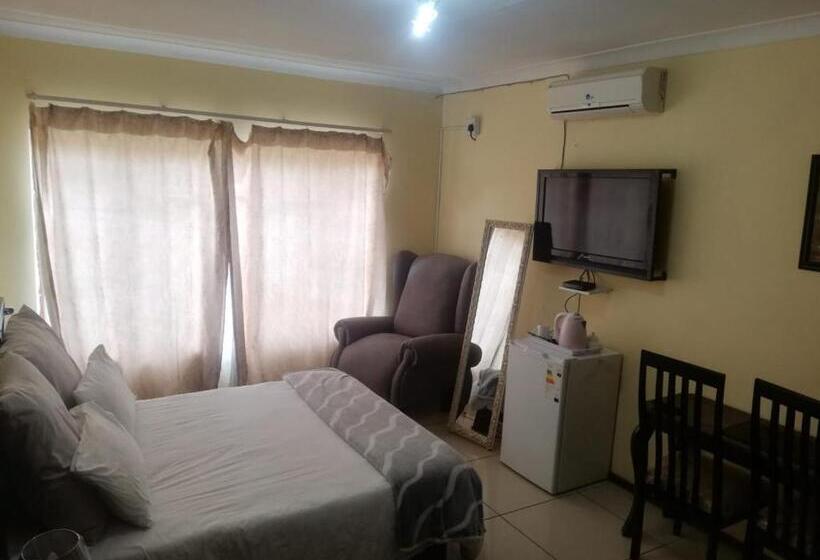 Номер Стандарт, Royal Delight Guest House