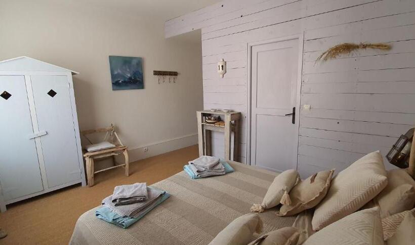 Номер Стандарт, Chambres D Hôtes Can Oliba