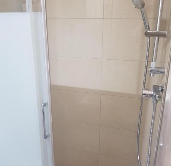 Номер Стандарт, Bellinzona Rooms