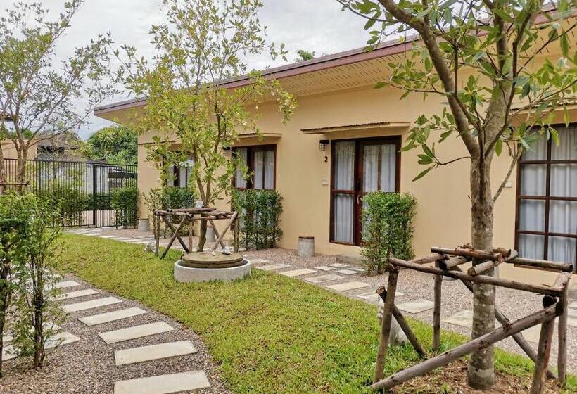 اتاق استاندارد, Sleep Tight At Chumphon