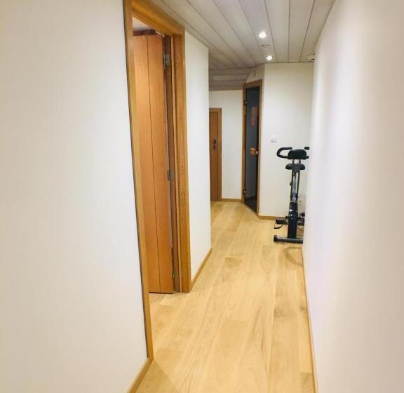 اتاق خانوادگی, B&b Pegasus Ii   Chambre De Luxe Avec Sauna Privatif