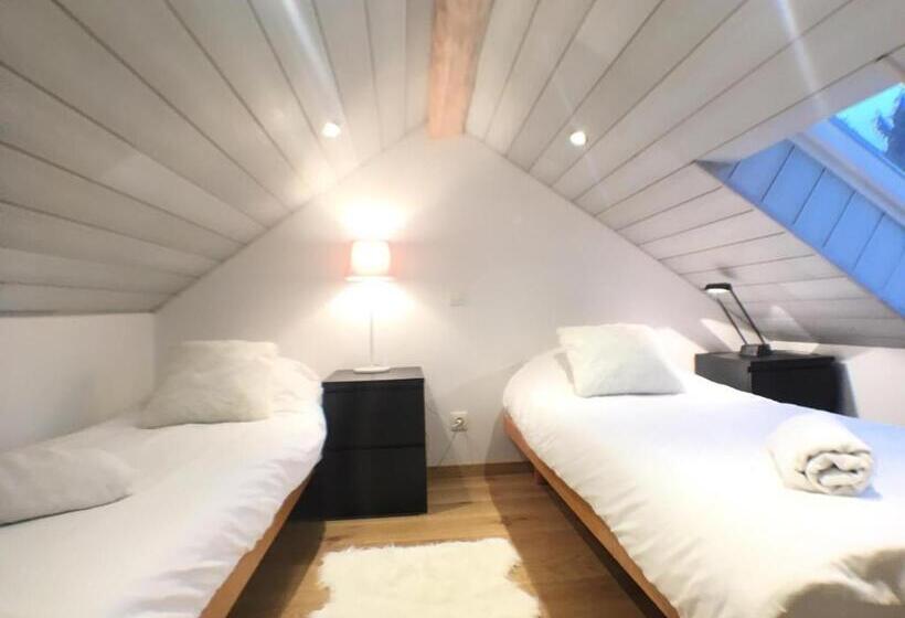 اتاق خانوادگی, B&b Pegasus Ii   Chambre De Luxe Avec Sauna Privatif