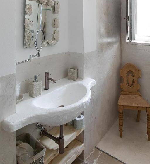 اتاق سوپریور چهار تخته, Petranima Wellness In Trulli