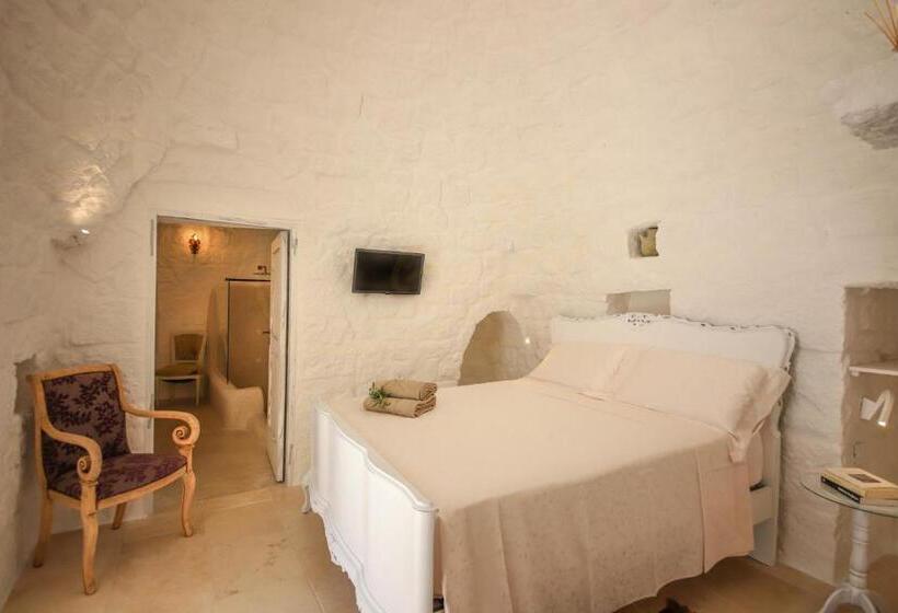اتاق لوکس چهار تخته, Petranima Wellness In Trulli
