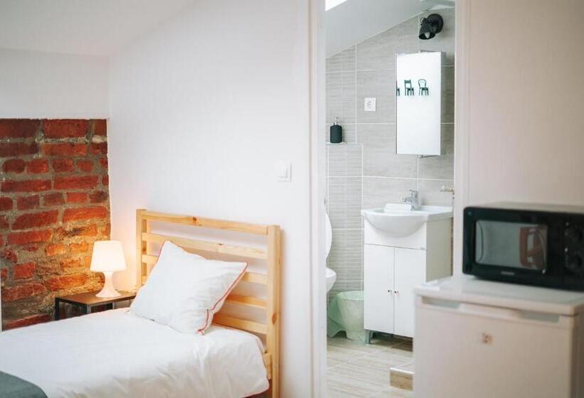 스탠다드 룸, Kali Host Home Away From Home