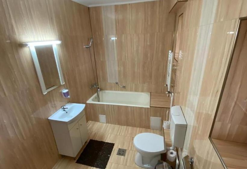 Стандартный Номер Кровать Кинг, Oriana