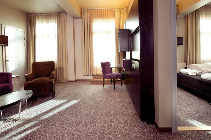 デラックスルーム, Clarion Collection Hotel Folketeateret