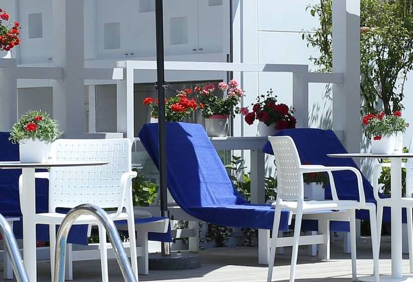 Номер Стандарт, Ascot Hotel Büyükada