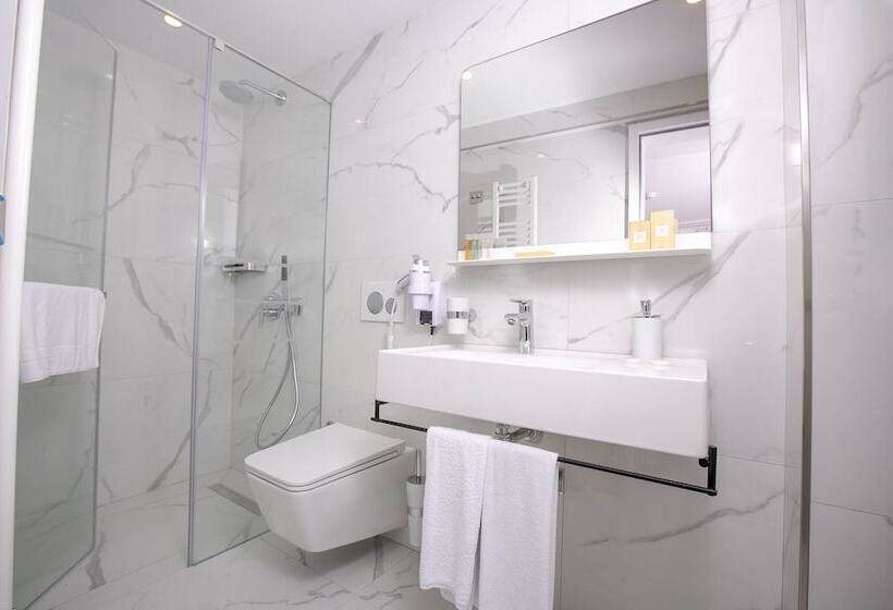 标准间, Ascot Hotel Büyükada