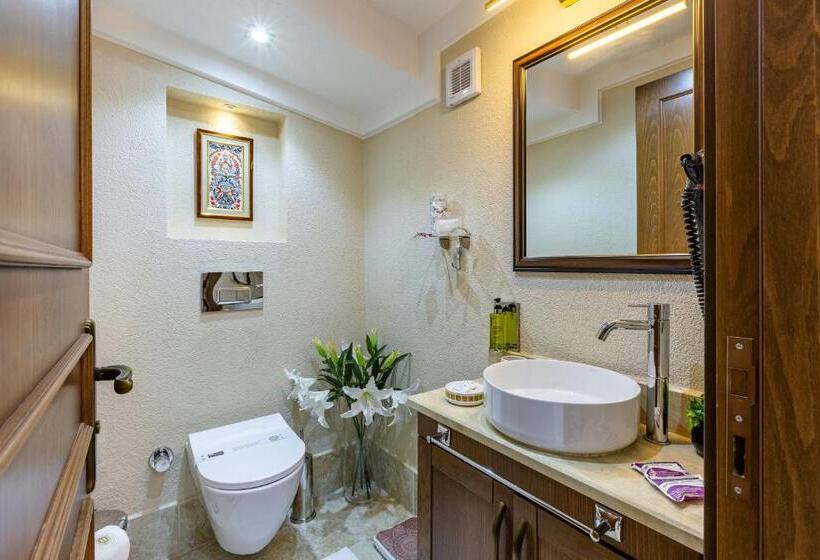 2 Bedrooms Suite Sea View, Best Point