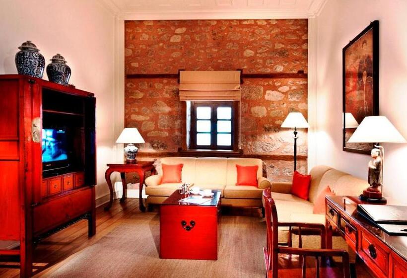 2 Bedroom Suite, Divan Cukurhan