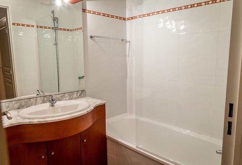 Номер Стандарт Трехместный, Prestige Odalys Erromardie