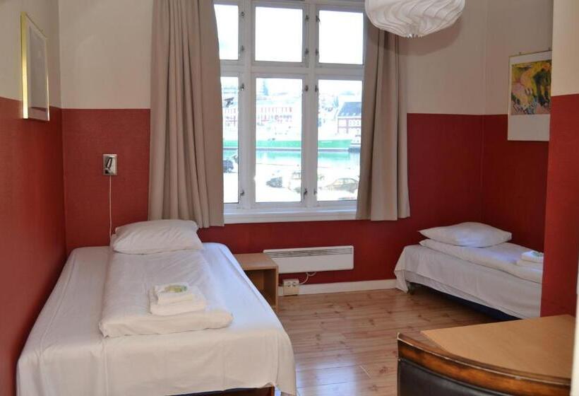 标准间, Skansen Hostel