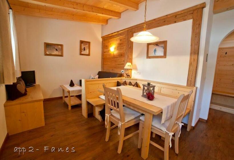Апартаменты 2 Спальни, Alp Residence Pelegrin