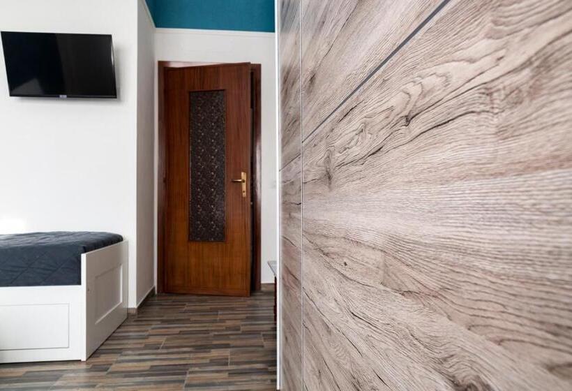 اتاق لوکس, C Era Una Volta Room