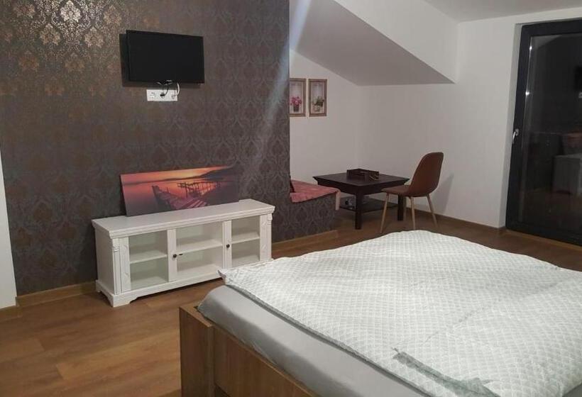 اتاق استاندارد, Ayana Central House