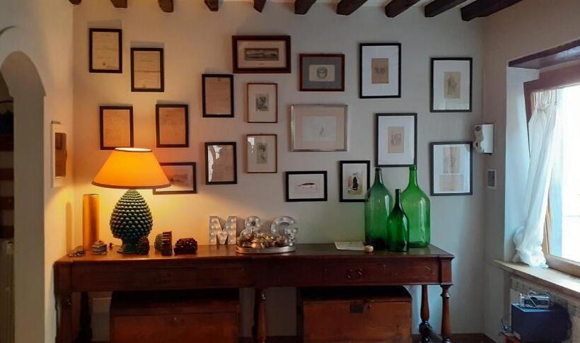 Standard room with outdoor bath, Casa Nostra Camaiore