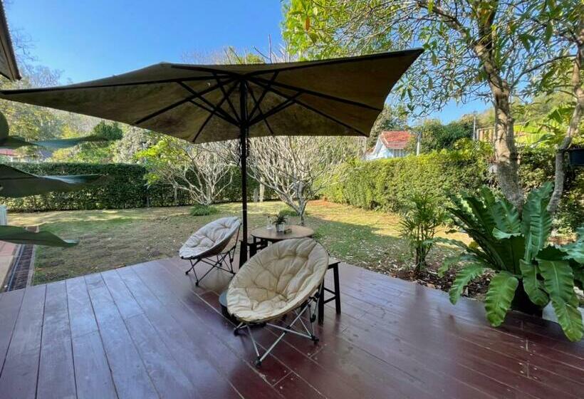 스탠다드 룸 가든 전망, Casa Khaoyai Bed&breakfast