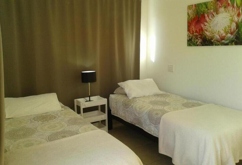 Quarto Estandar, Come Home In Oudtshoorn Self Catering Units