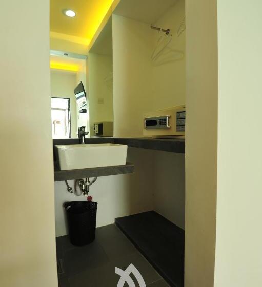 Номер Deluxe Вид на Бассейн, Alegria Water Front Beach House