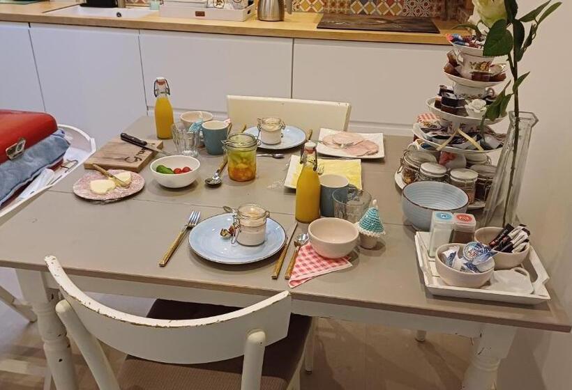 סוויטה עם טרסה, Bed & Breakfast De Koepeltjes