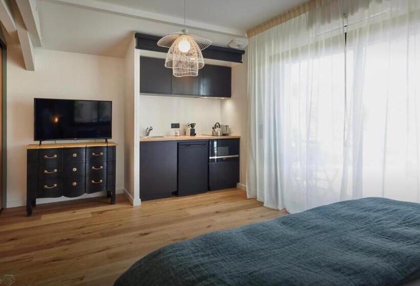 استودیوی لوکس, Le Cabanon Bidart
