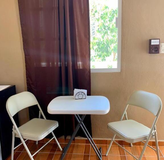 استودیوی استاندارد, Estudios Rehilete