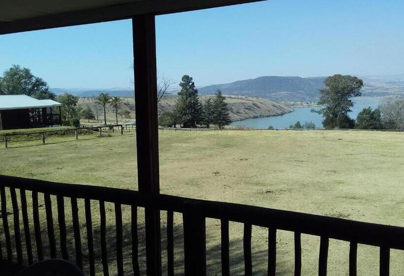 Хижина, Blue Haze Country Lodge