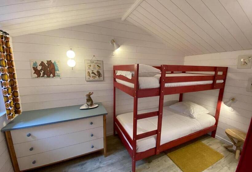 Quarto Estandar, Le Cabanon De Chessy