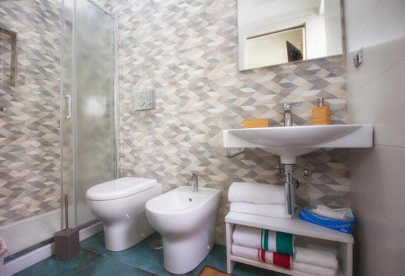 اتاق استاندارد, B&b Carol