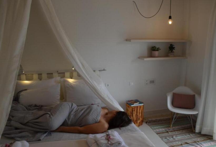 Classic room with balcony, Faros Resort