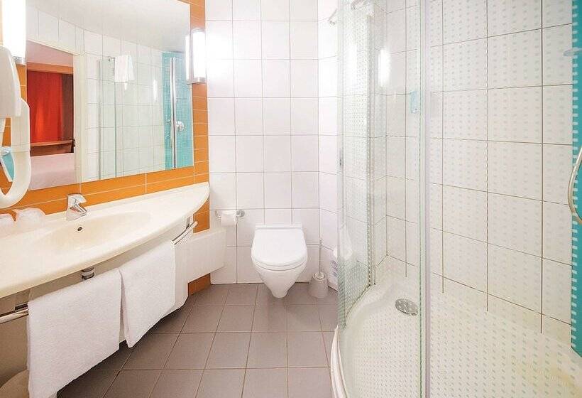 Номер Стандарт, Ibis Yaroslavl Center