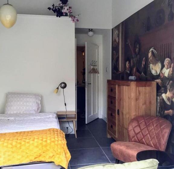 Номер Стандарт, B&b Slotstraat