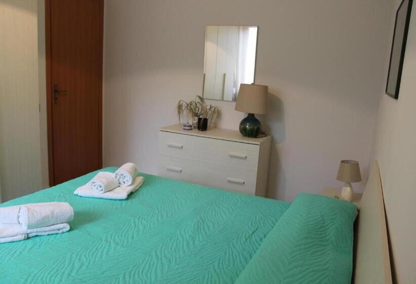 Апартаменты 1 Спальня, Villa Paola Holidays