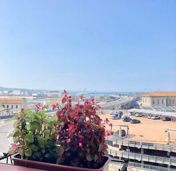 اتاق استاندارد با بالکن و چشم‌انداز دریا, B&b Il Poeta Sul Mare