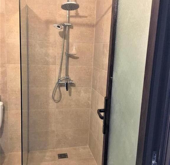 Апартаменты 1 Спальня, 4 Seasons Apartments