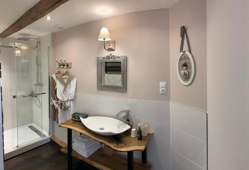 Люкс Кровать Кинг, La Chambre Enchantée